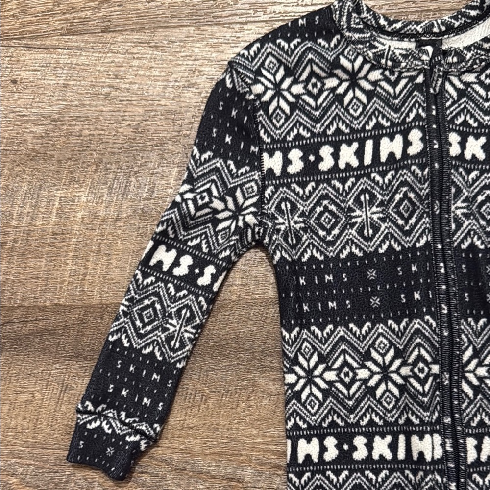 SKIMS Logo Plush Pointelle Footless Romper in Black Fair Isle Print - Picture 3 of 12